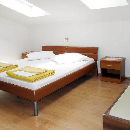 Haus Buneta Appartamento Novi Vinodolski